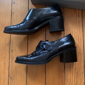 BANDOLINO Atlanta Black Leather Buckle Loafers With Chunky Heel Womens sz7 NWB